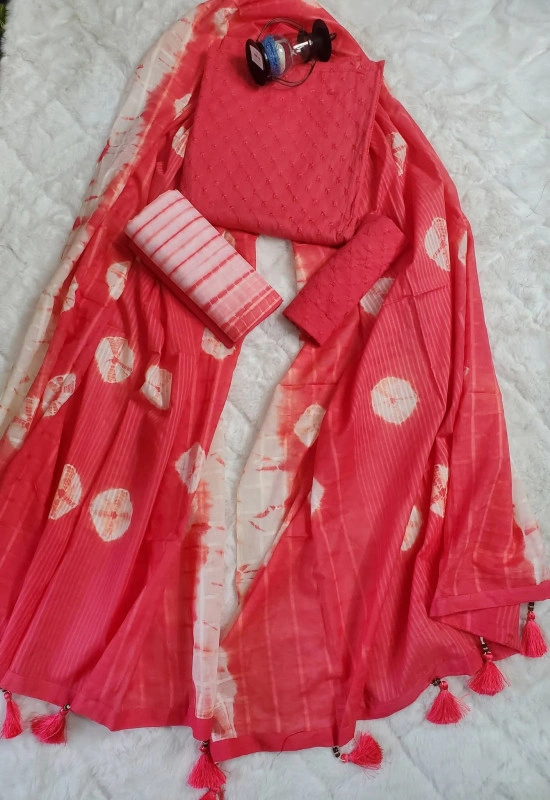 Premium Chickenkari Batik Unstitched 3-Piece Dress with 5-Haat Namazi Dupatta – Elegant Pink & White