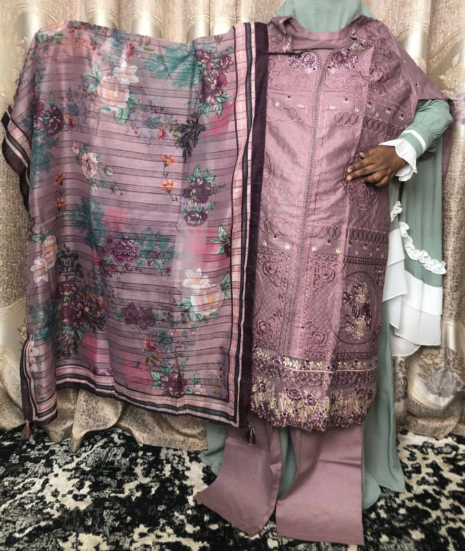 Sophisticated Mauve Embroidered Ready-to-Wear Farshi Suit
